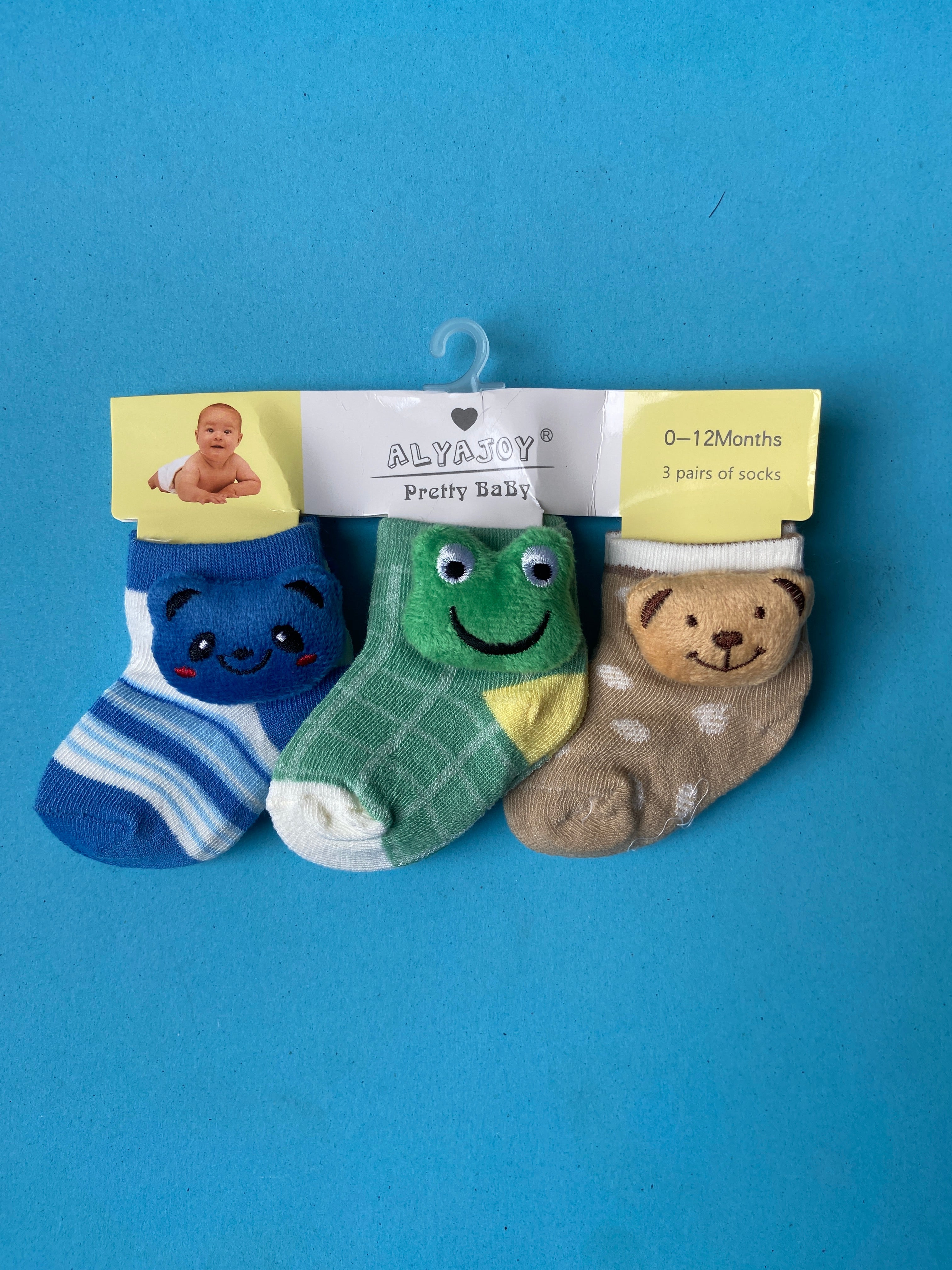 SH539-pack of 3 Winter Baby Socks - 0-6M